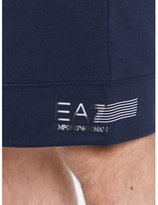 Short EA7